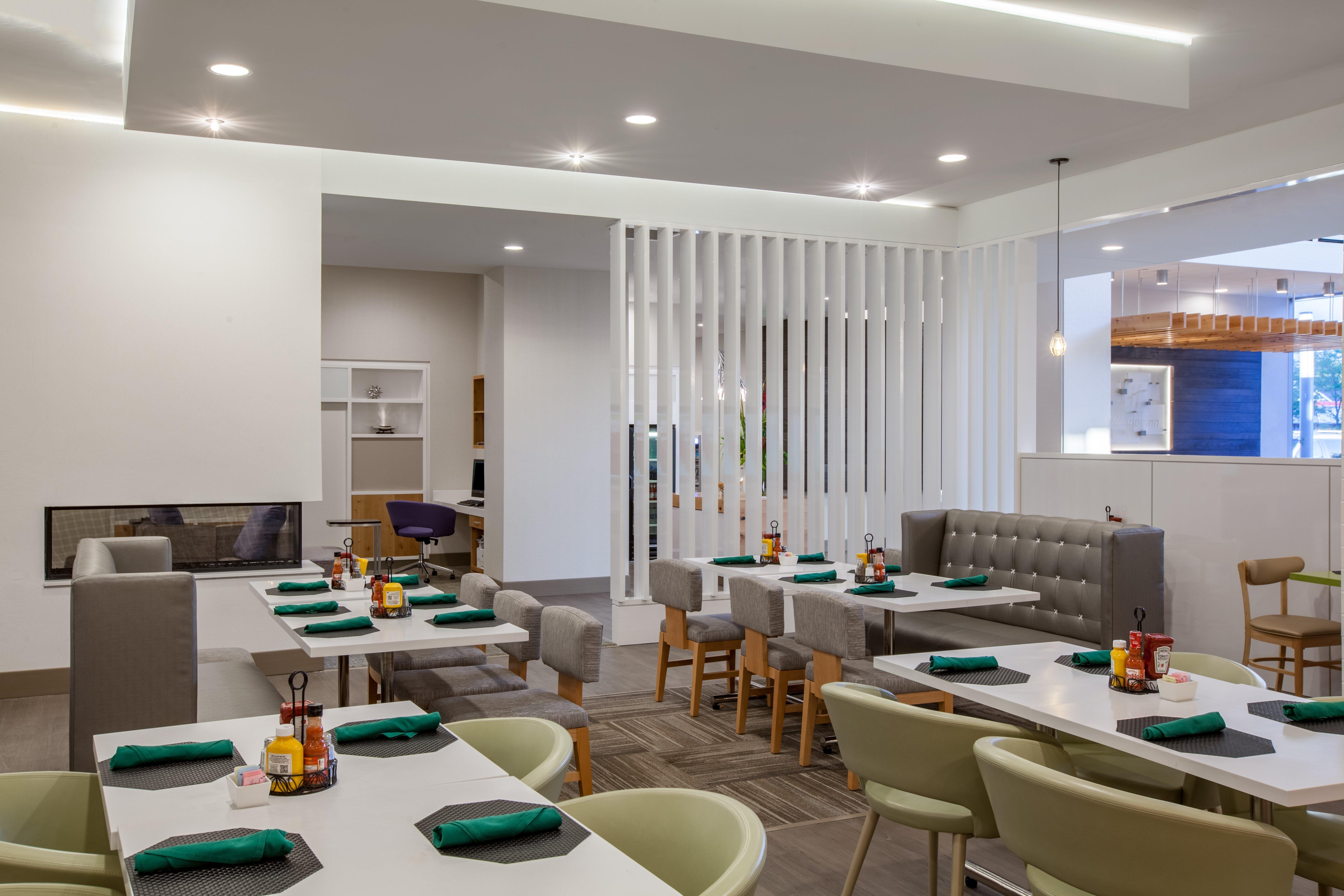 Holiday Inn Cleveland Clinic By Ihg Zewnętrze zdjęcie