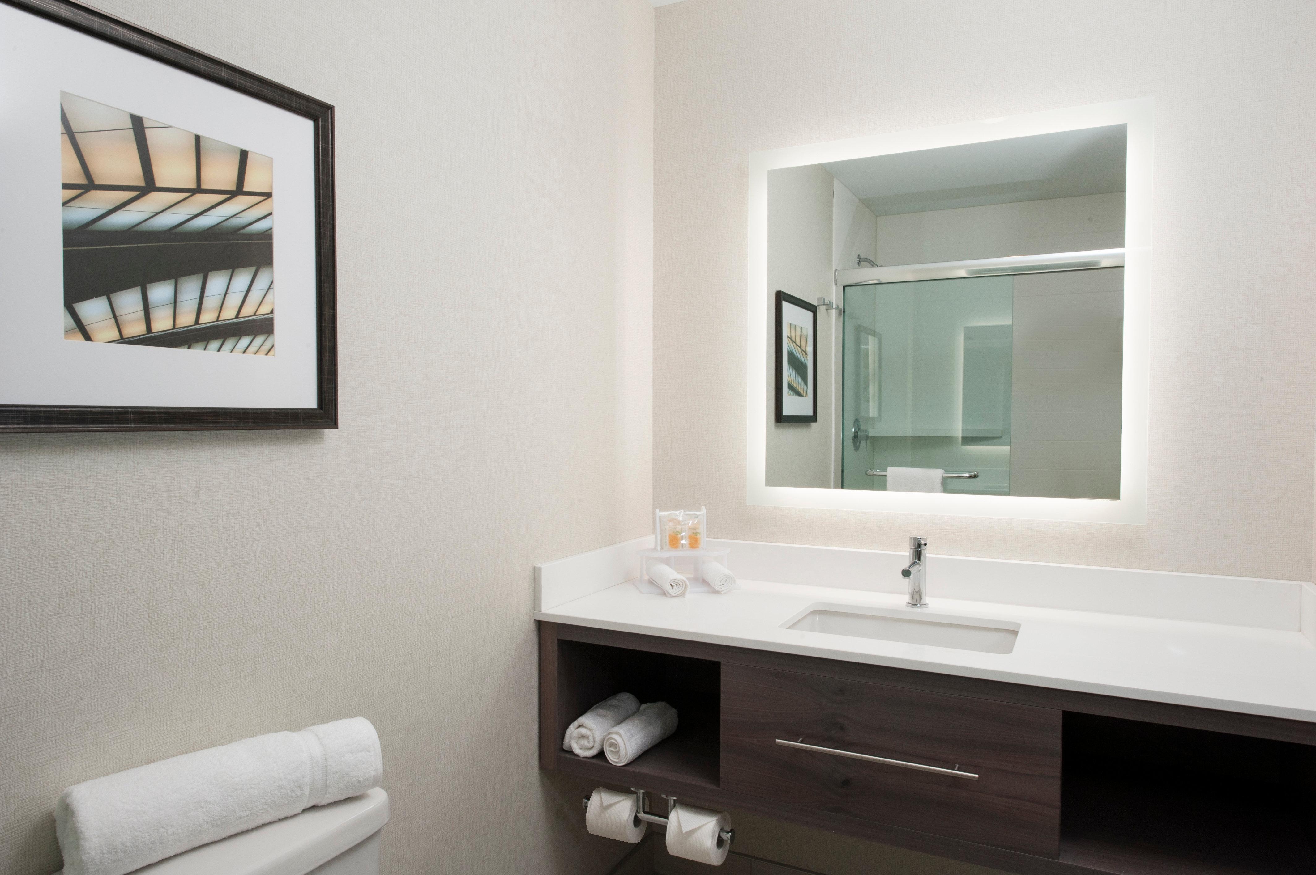 Holiday Inn Cleveland Clinic By Ihg Zewnętrze zdjęcie